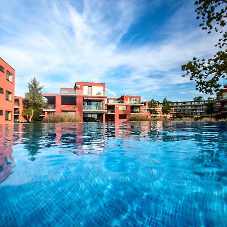 Bavaria Club Apartman Балатонлеле Екстериор снимка